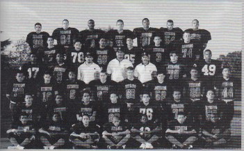 Frosh team (1998). Front Row (L to R): Guadalupe Arteaga Sam Min[?]r, Arya Rafie, Jamal Garrett, Vernon Williams, Thad Tran, Bernard McGlothin. Second Row: Mike Torres, Jelani White, La[?]ifi Faleafaga, Jonathan Arce, Junior Iniguez, Michael Obligacion, Keith Gripe. Third Row: Roberto Murillo, Justin Amar[?]l, Cedric Hunter, John Landry, Joseph Phillips, Dustin Albini, Michael Mills, Gilbert Wagner. Fourth Row: Terry Jenkins, Jamar Hines, Coach Aaron, Coach Gonzalez, Coach Rich, Wade Rodrigues, Jason Thompson. Fifth Row: Billy Gay, Andrew Schmidt, Gerald Massey, Javier Fuentes, Ricky Rocha, Mike Lawley. Top Row: Craig Martin, Will Collins, Eddie C[?]rry, Brandon Qassem, Kenith Hardy, Daniel Buccellato, Orlando Ortega.